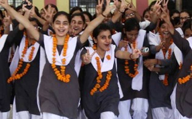 Photo of CBSE 10th Result 2020 : जारी हुए 10वीं के परिणाम, यहां जाकर ऐसे करें चेक