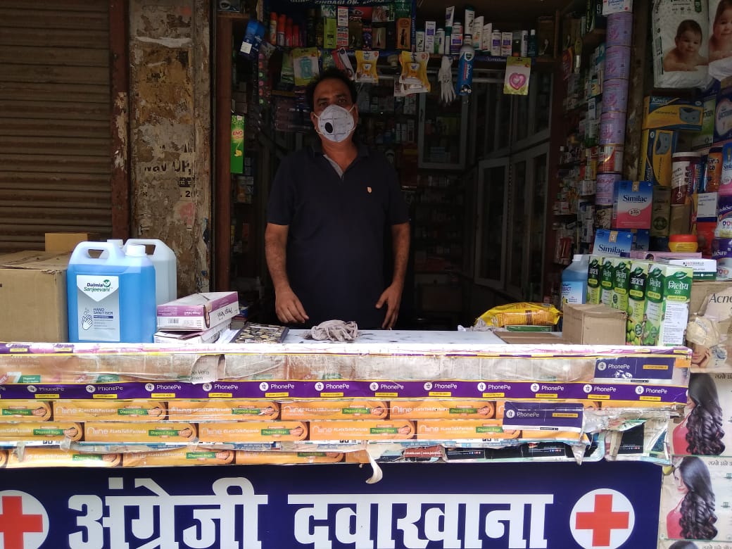 Photo of लखनऊ के चौक में मेडिकल स्टोर का ताला तोड़कर चोरी