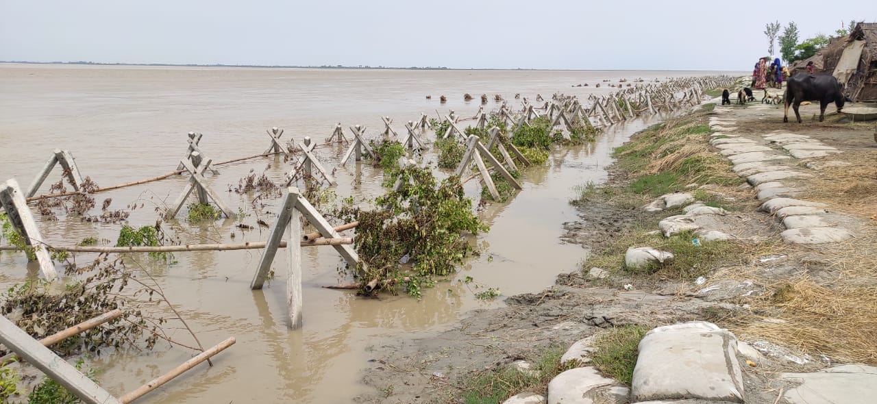 Photo of नदियों का जलस्तर घटा, लोगों को राहत