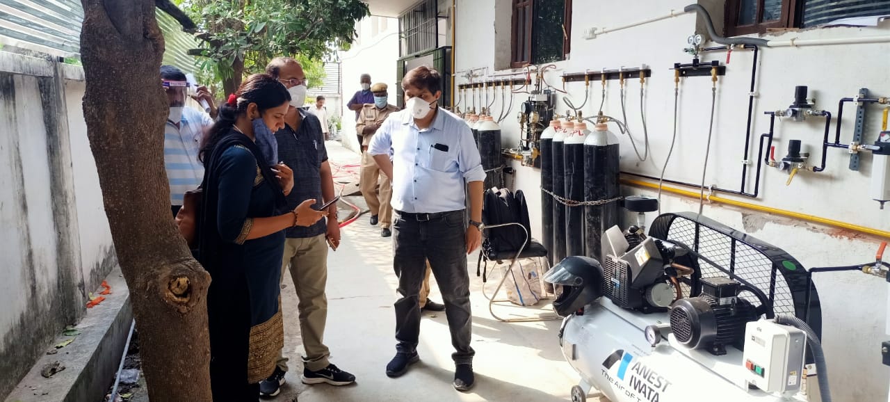 Photo of ग्रामीण क्षेत्र में बना 35 बेड का कोविड-19 अस्पताल, एसडीएम ने किया निरीक्षण