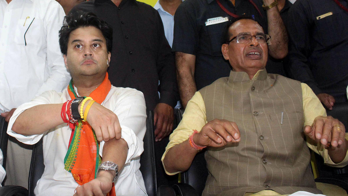 Photo of शिवराज की राह में ज्योतिरादित्य के तेजपुंज की चकाचौंध