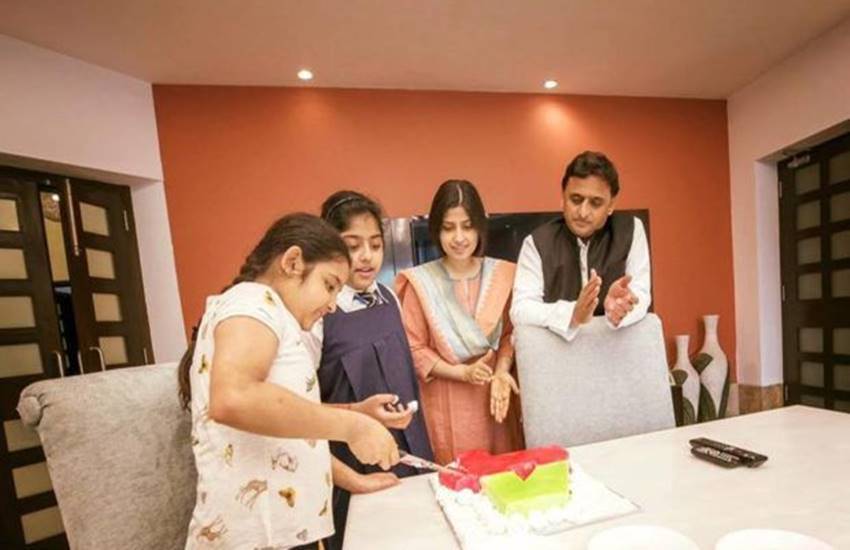 Photo of पूर्व सीएम अखिलेश यादव की बेटी ने 12वीं में लाया 98 फीसदी नंबर,