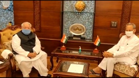 Photo of सीएम गहलोत को एक और झटका, राज्‍यपाल ने विधानसभा सत्र बुलाने की मांग ठुकराई