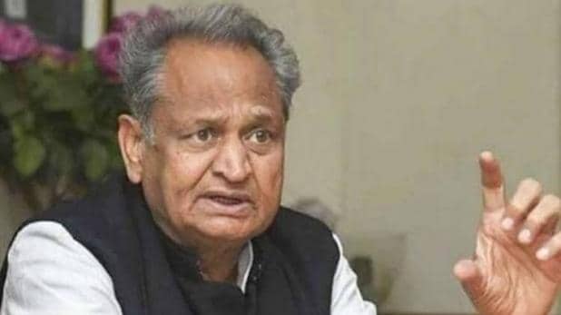 Photo of अशोक गहलोत बोले- जानता था सचिन पायलट निकम्‍मा और नाकारा है…