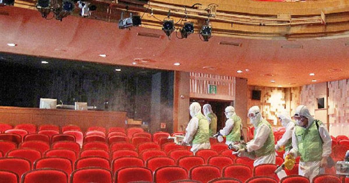 Photo of मूवी दर्शकों के लिए खुशखबरी, 1 अगस्त से खुल सकते हैं देशभर के सिनेमा हॉल
