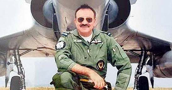 Photo of अनंतनाग के ​​​एयर कोमोडोर ​हिलाल अहमद राठेर बने ​राफेल उड़ाने वाले पहले पायलट​​