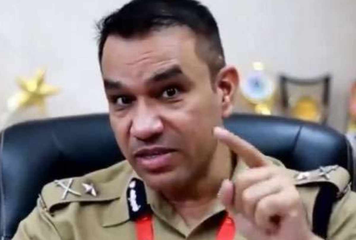 Photo of चर्चित आईपीएस नवनीत सिकेरा कोरोना पॉजिटिव, एक और मंत्री भी पीड़ित