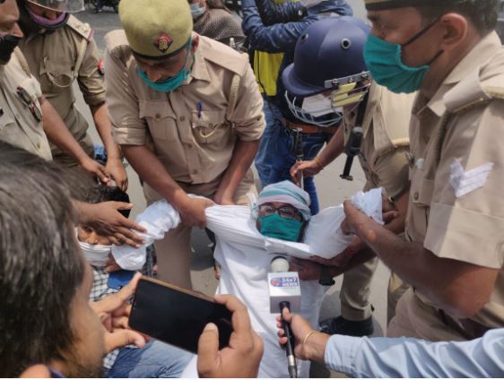 Photo of यूपी कांग्रेस अध्यक्ष फिर गिरफ्तार