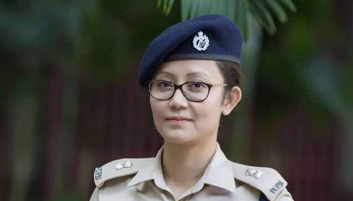 Photo of महिला अधिकारी का मुख्यमंत्री पर आरोप, कहा-ड्रग तस्कर को छोड़ने के लिए…