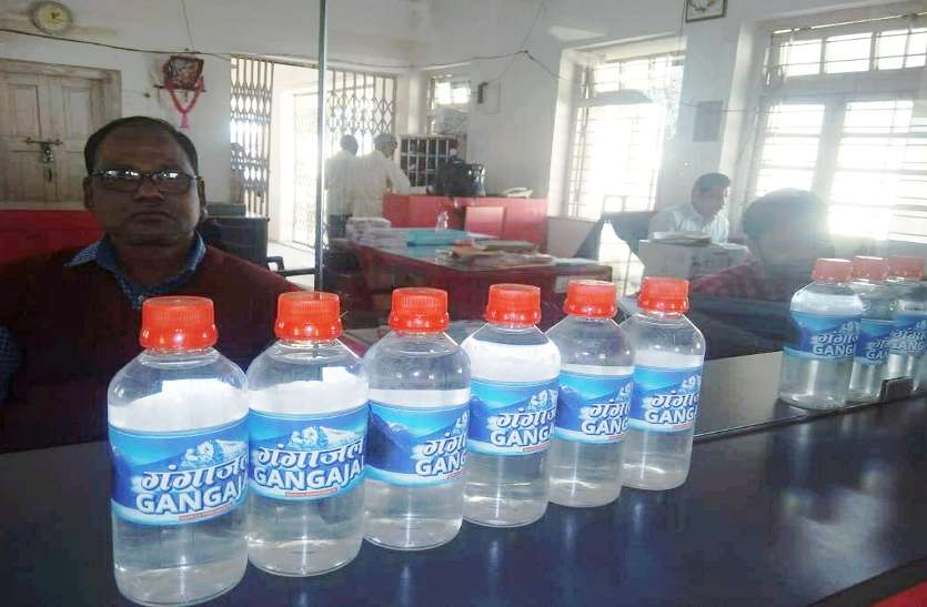 Photo of अब डाकघर में भी बिकेगा गंगाजल, 250 ML की कीमत होगी सिर्फ इतने रुपए