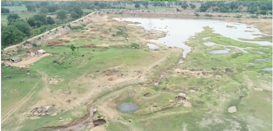 Photo of तालाब पुर्नरूद्धार से जल गांव में तबदील हुआ अगरौठा