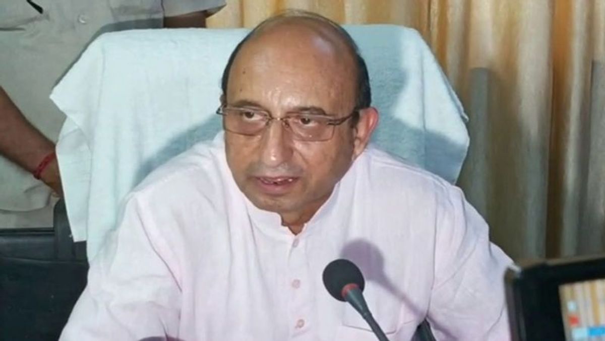 Photo of लखनऊ में मचा हड़कंप स्वास्थ्य मंत्री को हुआ कोरोना, मरीजो का आकड़ा पंहुचा साढ़े पांच हजार के करीब….