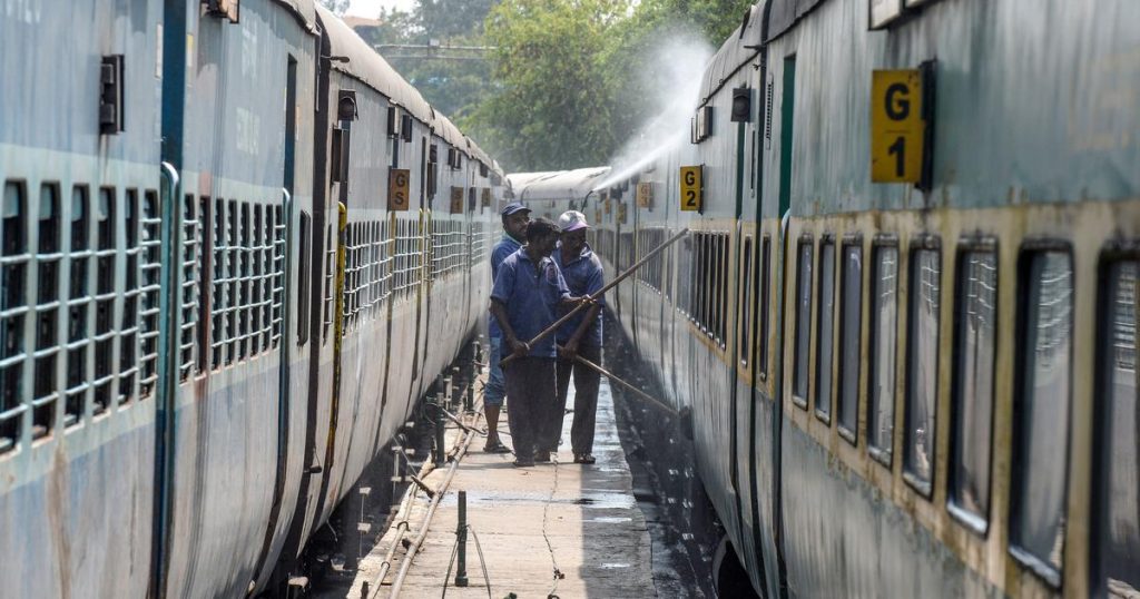 Photo of अब वेटिंग का झंझट होगा खत्‍म, 21 सितंबर से चलेंगी 10 जोड़ी क्लोन स्पेशल ट्रेन
