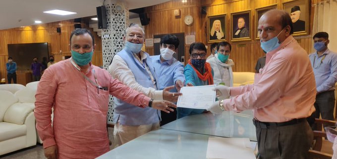 Photo of CM योगी ने जफर इस्लाम को राज्य सभा के लिए निर्विरोध निर्वाचित होने पर दी बधाई