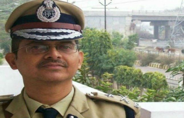 Photo of इस चर्चित आईपीएस अफसर ने संसाधनों के अभाव में छोड़ा एसपीसी का काम