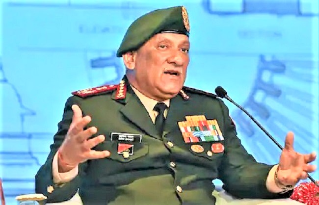 Photo of डिफेंस सेक्‍टर में बदलाव की जरूरत​, हथियारों के मामलों में आत्मनिर्भर होना होगा : सीडीएस