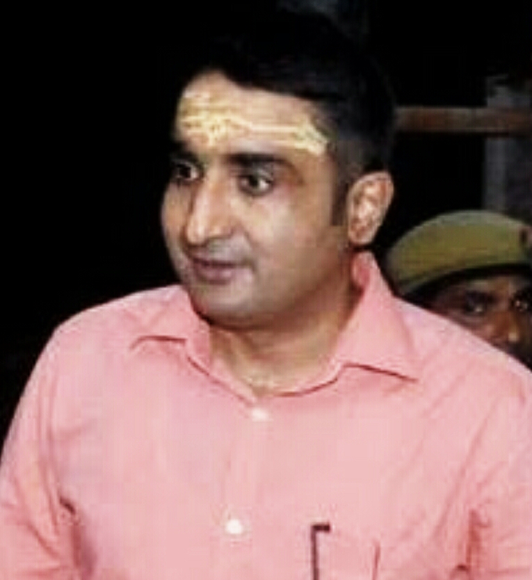 Photo of यूपी में एक IAS और 8 PCS के हुए तबादले, विशाल सिंह अयोध्या के बने नगर आयुक्त