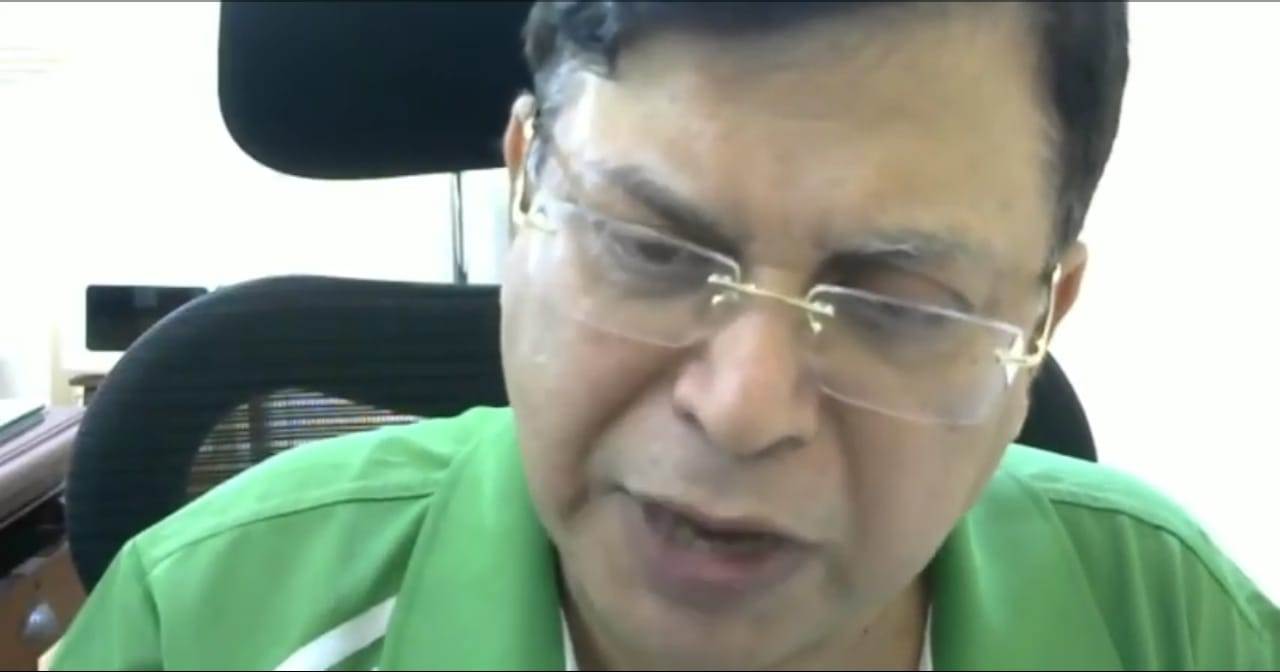 Photo of केजीएमयू में डॉक्‍टरों सहित सभी कर्मियों को कुलपति की दो टूक