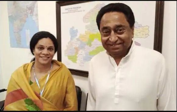 Photo of बीजेपी की पूर्व विधायक पारुल कांग्रेस में हुई शामिल, मंत्री गोविंद राजपूत को उपचुनाव में देंगी टक्कर