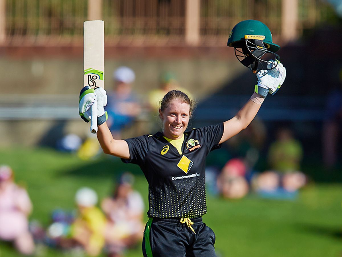 Photo of ऑस्ट्रेलिया की इस महिला क्रिकेटर ने तोड़ा धोनी का वर्ल्ड रिकॉर्ड
