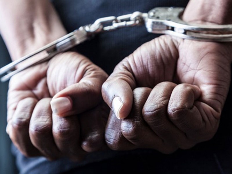 Photo of प्रयागराज में लाखों की नशीली दवा के साथ तस्कर गिरफ्तार