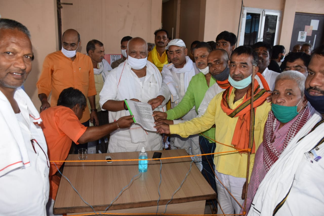 Photo of बाजारों का अस्तित्व समाप्त होने की आशंका खत्म – लल्लू सिंह