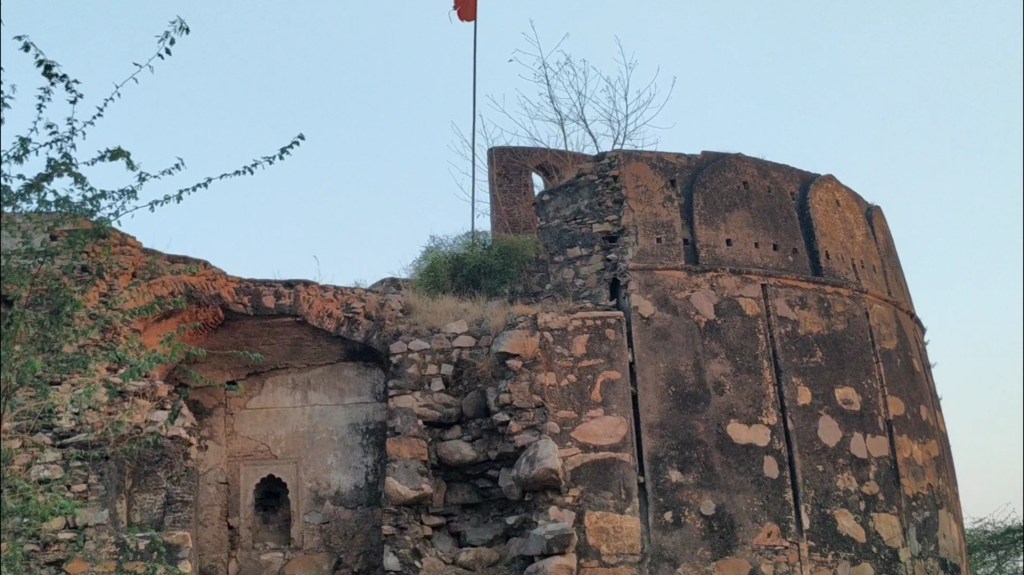 Photo of अमर प्रेम का रहस्यमयी किला भूरागढ़