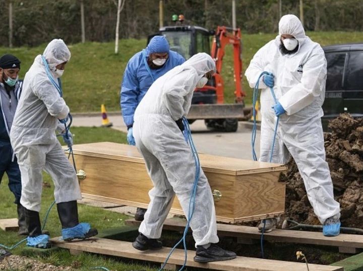 Photo of दुनिया में अबतक 2.70 करोड़ लोग हुए कोरोना संक्रमित, 1.91 करोड़ हुए स्वस्थ, एक्टिव मामलों की संख्या 70 लाख