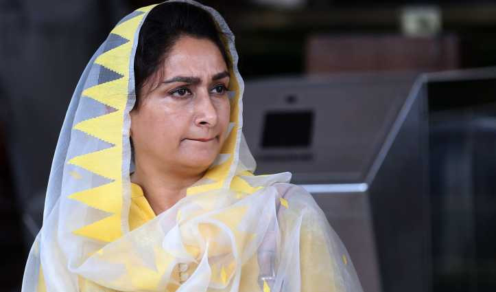 Photo of किसानों से जुड़े तीन बिलको लेकर मोदी मंत्रिमंडल से अकाली दल की मंत्री हरसिमरत कौर बादल ने दिया इस्तीफ़ा