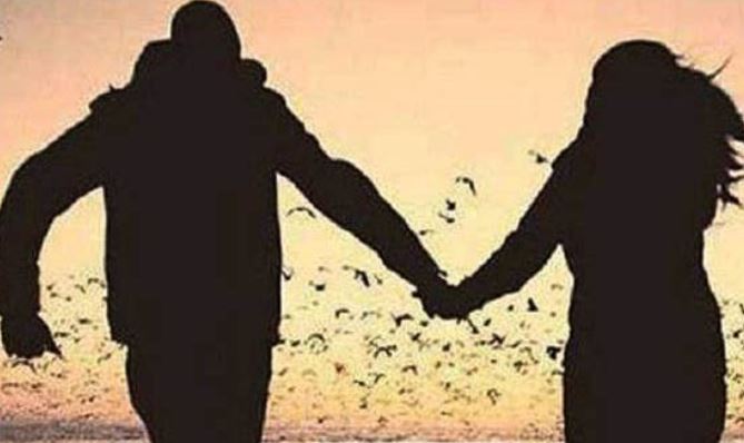 Photo of प्रेमी के साथ चंपत हो गयी आठ बच्चों की मां, एक बच्‍चे को ले गई साथ