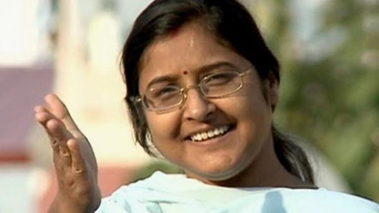 Photo of आईपीएस के निलम्बन की मांग को लेकर गृह मंत्री से शिकायत