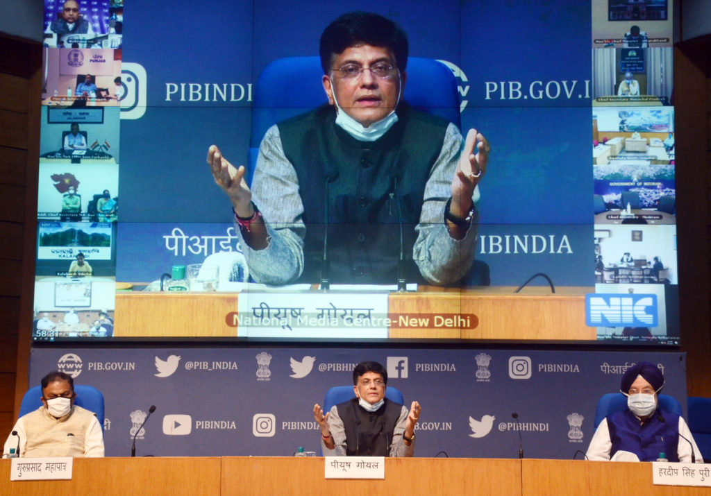 Photo of ऑटो निर्माताओं ने पिछले कुछ वर्षों में अच्छी तरक्की की है खुद को विश्व स्तर पर प्रतिस्पर्धी बनाया है: केंद्रीय मंत्री पीयूष गोयल