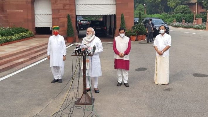 Photo of इस बार लोकसभा-राज्यसभा की कार्यवाही एक दिन में अलग-अलग समय पर होगी: PM मोदी