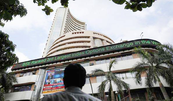 Photo of शेयर बाजार पर सिर्फ 14 फीसदी भारतीय ही करते हैं भरोसा