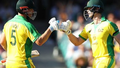 Photo of IND vs AUS: भारत को मिला 375 रनों का लक्ष्य, फिंच-स्मिथ की सेंचुरी