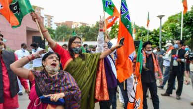 Photo of सुशासन बाबू के लगे नए पोस्टर, बीजेपी मुख्यालय में जोरदार जश्न की तैयारी…