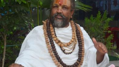 Photo of मध्यप्रदेश : कंप्यूटर बाबा का आश्रम प्रशासन ने ढहाया, विरोध पर बाबा सहित सात लोगों को हुई जेल