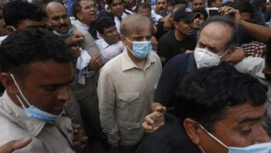 Photo of चीनी घोटाला: PM इमरान खान के मित्र शाहबाज शरीफ एवं अन्य के खिलाफ मामला दर्ज