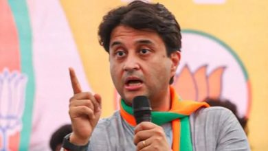 Photo of Madhya Pradesh Bypoll Results: ज्योतिरादित्य सिंधिया का कद और हुआ ऊंचा, कांग्रेस का हाल बेहाल