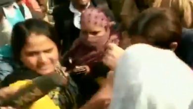 Photo of बुर्के में फायरिंग करती नजर आई लेडी, खुद को बता रही गैंगस्‍टर…