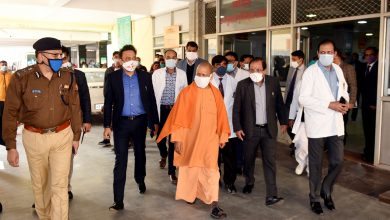 Photo of मुख्यमंत्री ने डाॅ0 श्यामा प्रसाद मुखर्जी (सिविल) चिकित्सालय में कोरोना वैक्सीन के ड्राई रन का किया निरीक्षण
