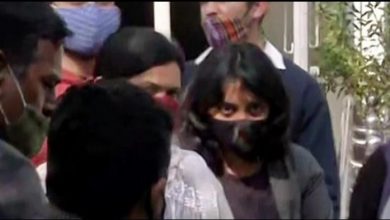 Photo of दिशा रवि ने दिल्ली उच्च न्यायालय  से मांग करते हुए बोले- जांच सामग्री को ना किया जाए मीडिया पर लीक