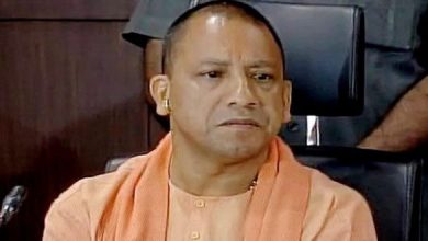 Photo of मुख्यमंत्री ने दै0 हिन्दुस्तान, बिहार-झारखण्ड के कार्यकारी सम्पादक डॉ0 तीरविजय सिंह की माता के निधन पर व्यक्त किया गहरा शोक