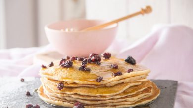 Photo of किस डे पर पार्टनर के लिए बनाएं यमी बनाना पैनकेक