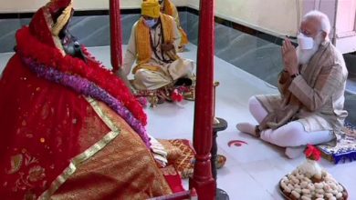Photo of पीएम मोदी के बांग्लादेश दौरे का दूसरा दिन, जेशोरेश्वरी मंदिर में की मां काली की पूजा अर्चना…