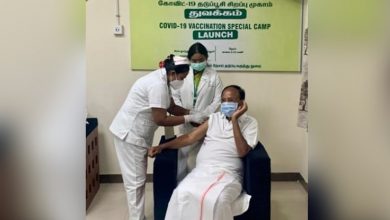 Photo of उपराष्ट्रपति एम. वेंकैया नायडू को घर पर दी गई कोविड-19 वैक्सीन