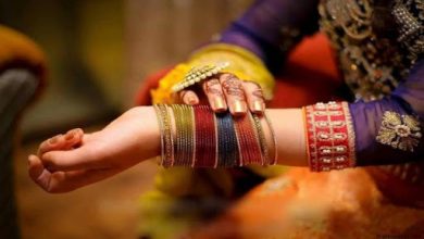 Photo of नहीं जानती होंगी महिलाएं चूड़ी पहनने ये चार गजब के फायदे…