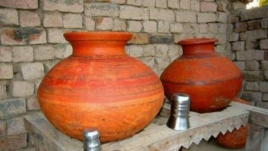 Photo of घर में इस दिशा में रख दे पानी से भरा मिट्टी का घड़ा, फिर देखे कैसे आपकी…