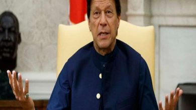 Photo of इमरान खान का बड़ा फैसला, पाकिस्‍तान में लोगों पर फोड़ा कोरोना के बढ़ते मामलों का ठीकरा…