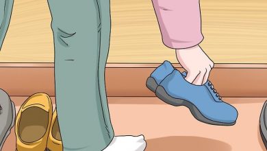 Photo of वास्तु शास्त्र के अनुसार इन 5 जगहों पर भूलकर भी ना जाये जूते-चप्पल पहनकर